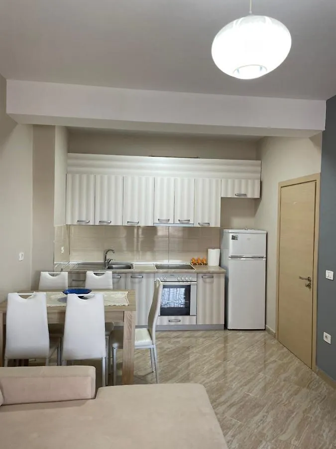 Tranquillity Apartament 3 Tirana 0*,